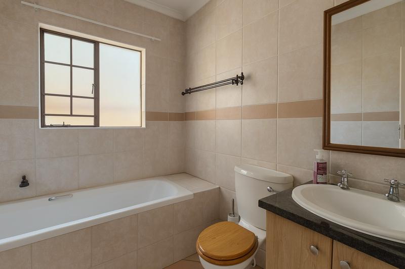 2 Bedroom Property for Sale in Equestria Gauteng