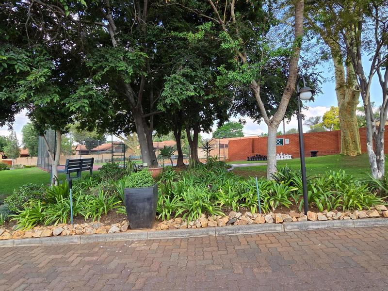 2 Bedroom Property for Sale in Equestria Gauteng