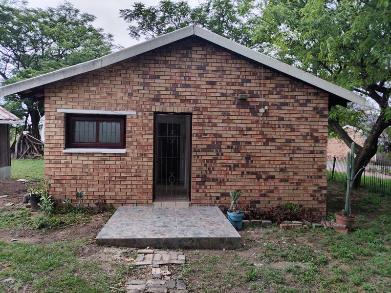 To Let 1 Bedroom Property for Rent in Chartwell Gauteng