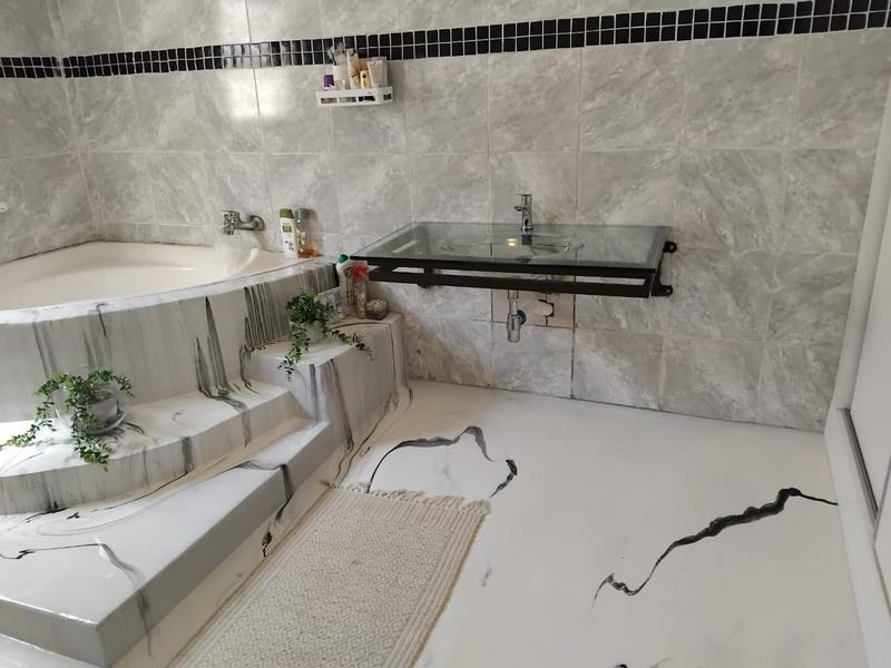 3 Bedroom Property for Sale in Dobsonville Gauteng