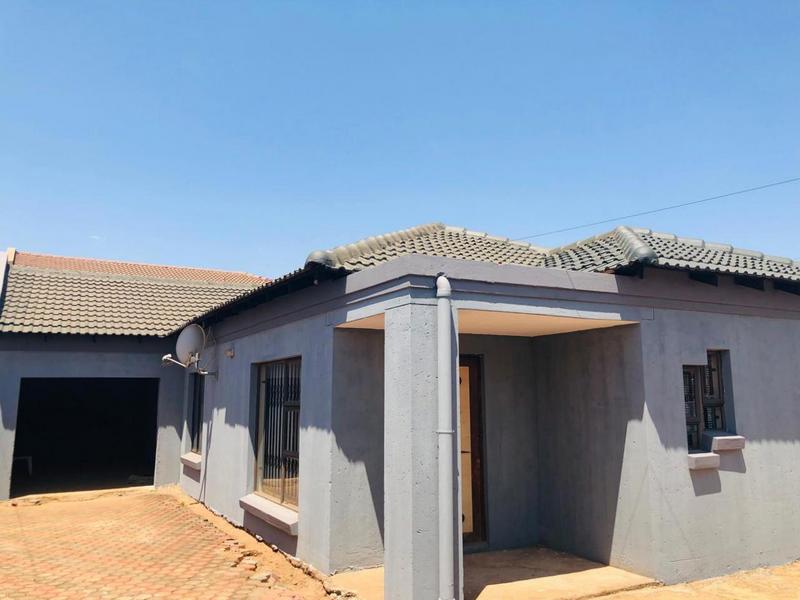 To Let 3 Bedroom Property for Rent in Protea Glen Gauteng