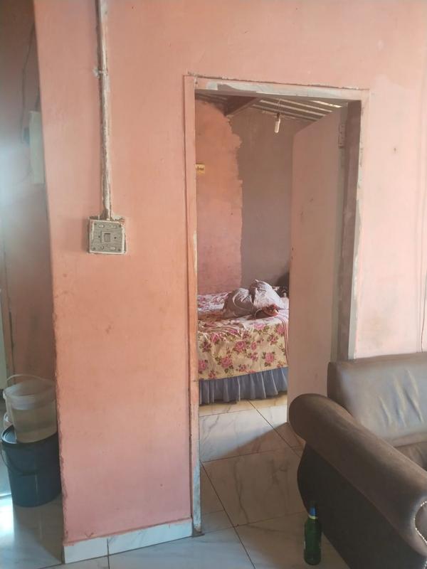 2 Bedroom Property for Sale in Rondebult Gauteng