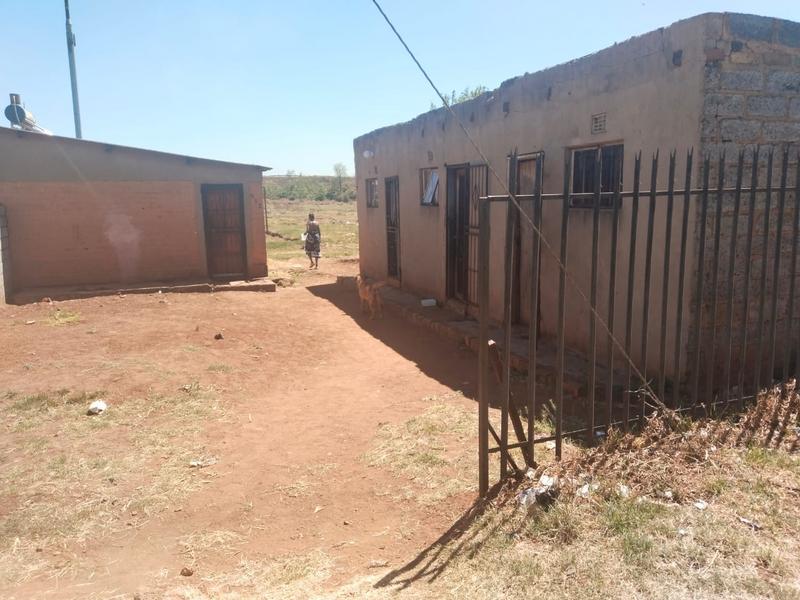 2 Bedroom Property for Sale in Rondebult Gauteng