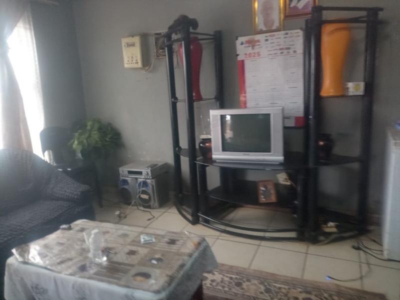 2 Bedroom Property for Sale in Palm Ridge Gauteng