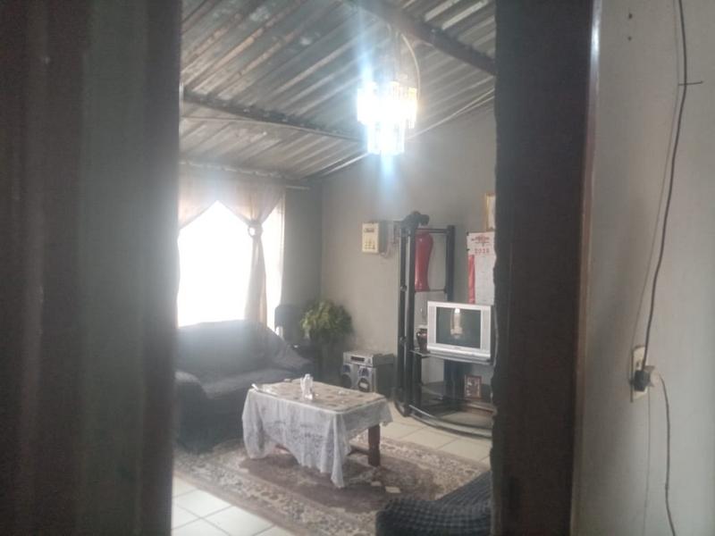 2 Bedroom Property for Sale in Palm Ridge Gauteng