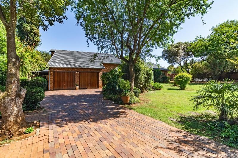 3 Bedroom Property for Sale in Bedfordview Gauteng