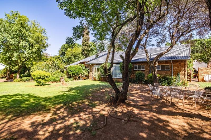 3 Bedroom Property for Sale in Bedfordview Gauteng