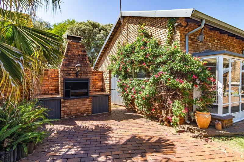 3 Bedroom Property for Sale in Bedfordview Gauteng