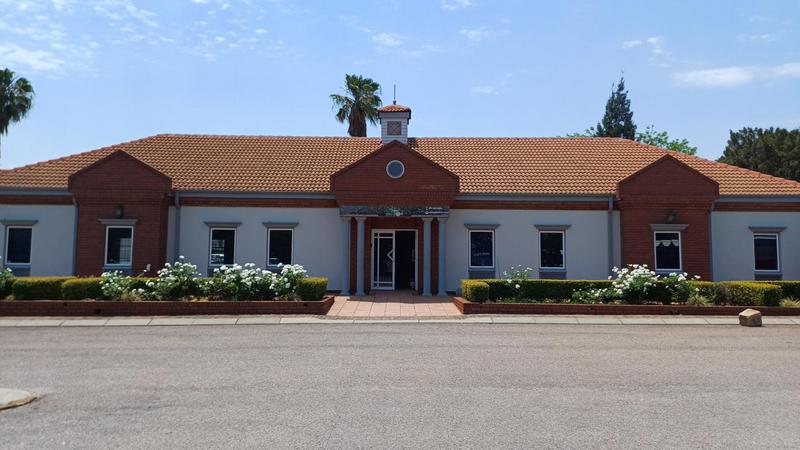 Commercial Property for Sale in Die Hoewes Gauteng