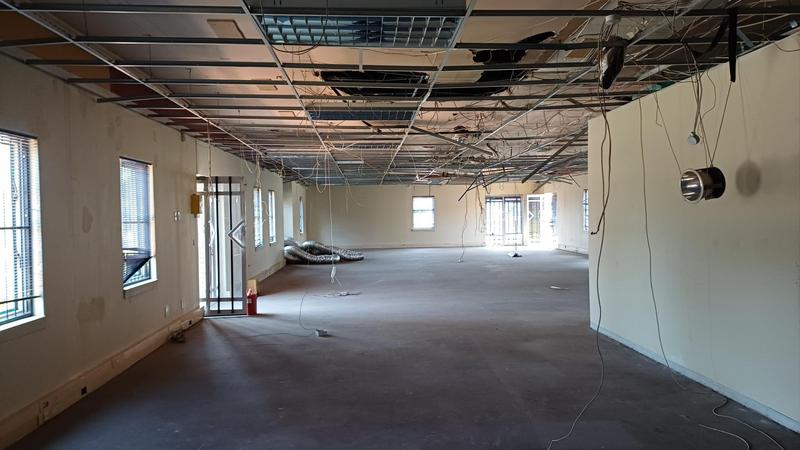 Commercial Property for Sale in Die Hoewes Gauteng