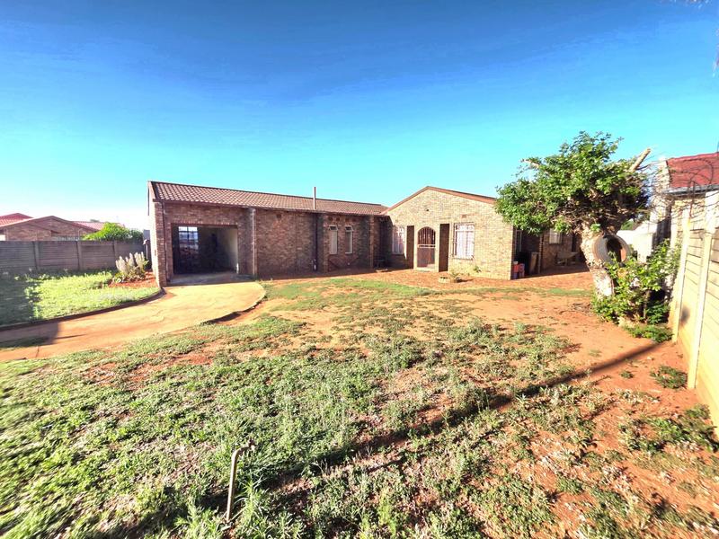 3 Bedroom Property for Sale in Dawn Park Gauteng