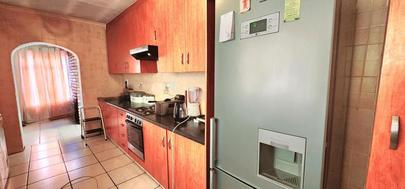 3 Bedroom Property for Sale in Dawn Park Gauteng