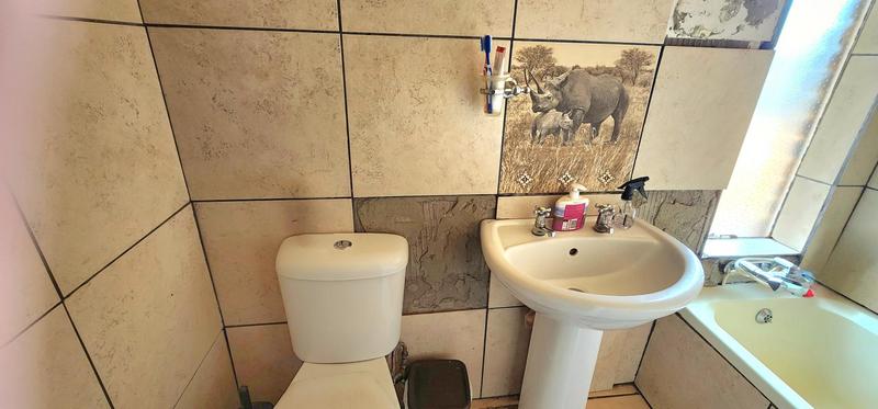 3 Bedroom Property for Sale in Dawn Park Gauteng