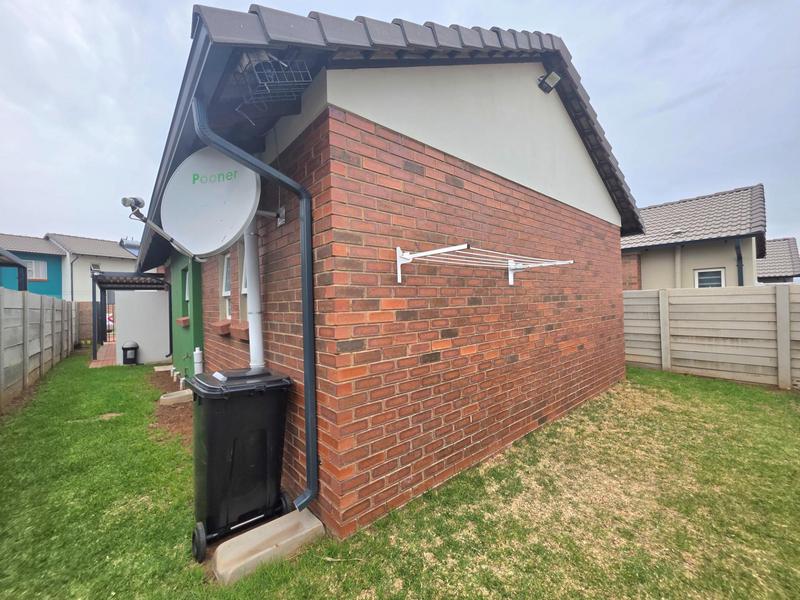 2 Bedroom Property for Sale in Parkdene Gauteng
