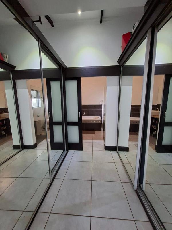4 Bedroom Property for Sale in Midstream Estate Gauteng