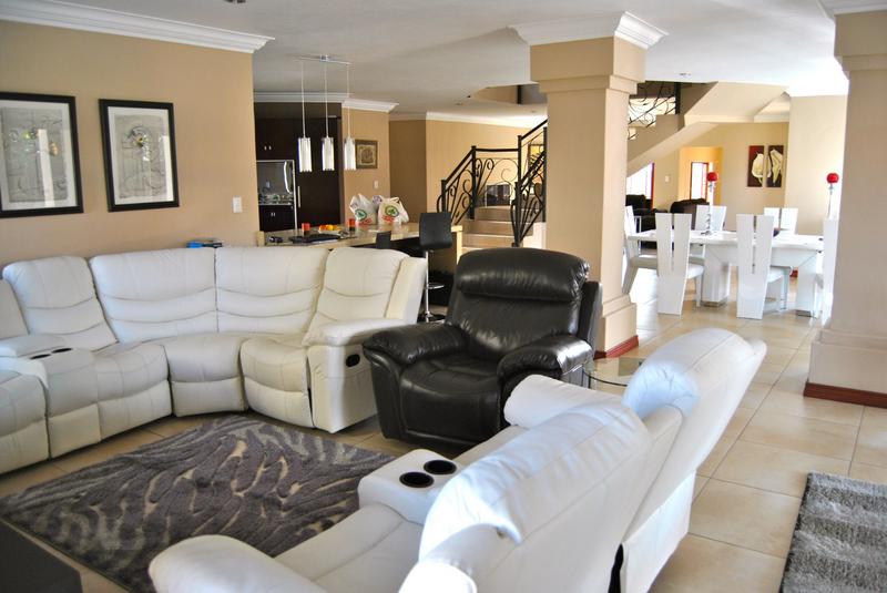 5 Bedroom Property for Sale in Midstream Estate Gauteng