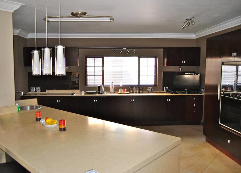 5 Bedroom Property for Sale in Midstream Estate Gauteng