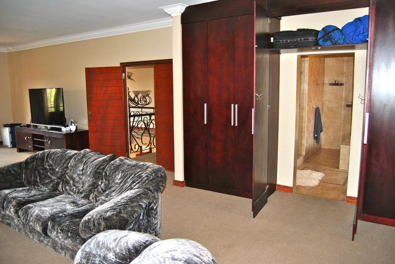 5 Bedroom Property for Sale in Midstream Estate Gauteng