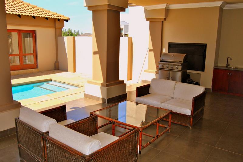 5 Bedroom Property for Sale in Midstream Estate Gauteng