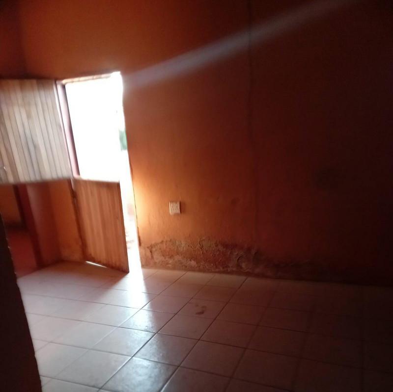 7 Bedroom Property for Sale in Tshepisong Gauteng