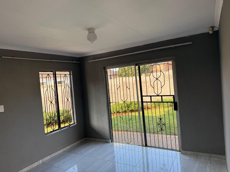 3 Bedroom Property for Sale in Cosmo City Gauteng