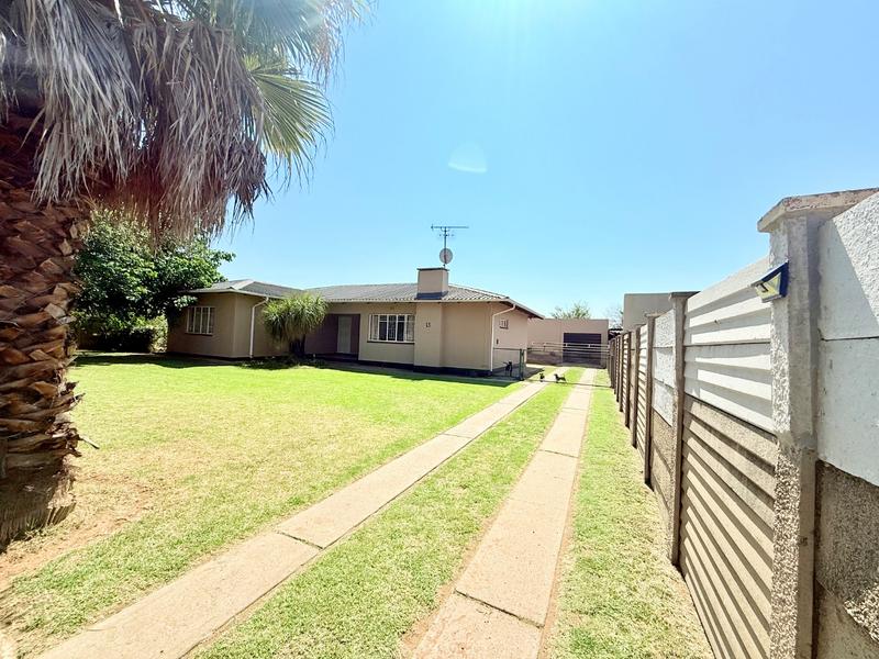 3 Bedroom Property for Sale in Vanderbijlpark SE 1 Gauteng