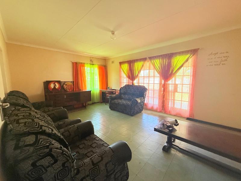 4 Bedroom Property for Sale in Vanderbijlpark SE 1 Gauteng