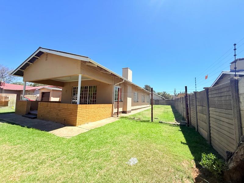 4 Bedroom Property for Sale in Vanderbijlpark SE 1 Gauteng