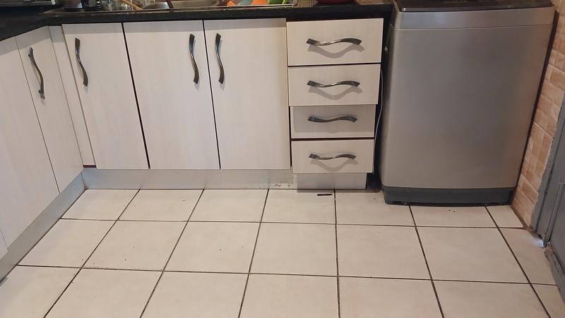 3 Bedroom Property for Sale in Clayville Gauteng