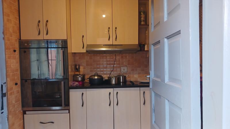 3 Bedroom Property for Sale in Clayville Gauteng