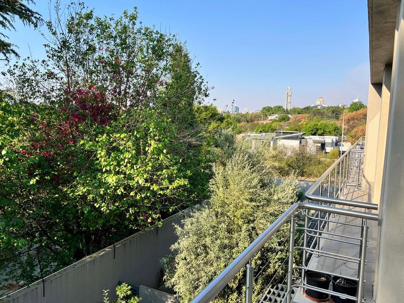 To Let 2 Bedroom Property for Rent in Hurlingham Manor Gauteng