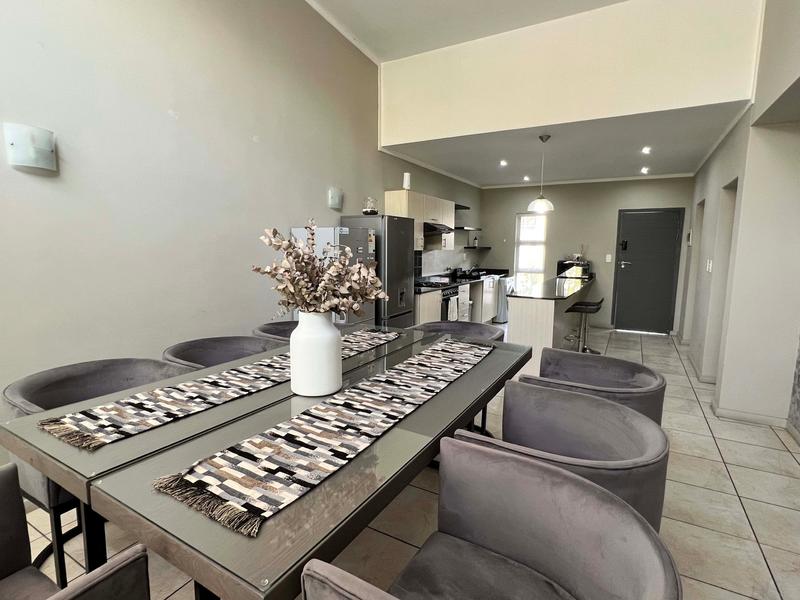 To Let 2 Bedroom Property for Rent in Hurlingham Manor Gauteng
