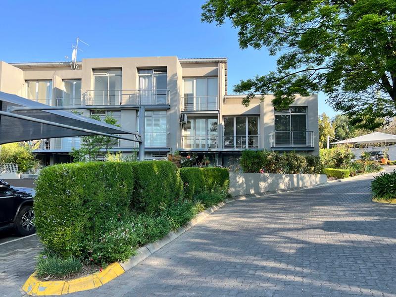 To Let 2 Bedroom Property for Rent in Hurlingham Manor Gauteng