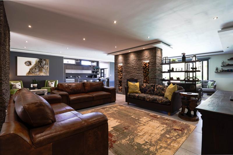 4 Bedroom Property for Sale in Copperleaf Estate Gauteng