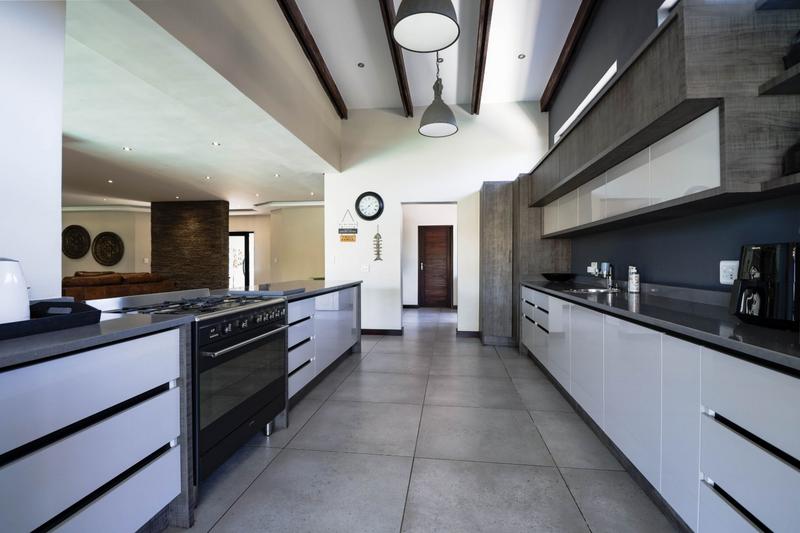 4 Bedroom Property for Sale in Copperleaf Estate Gauteng