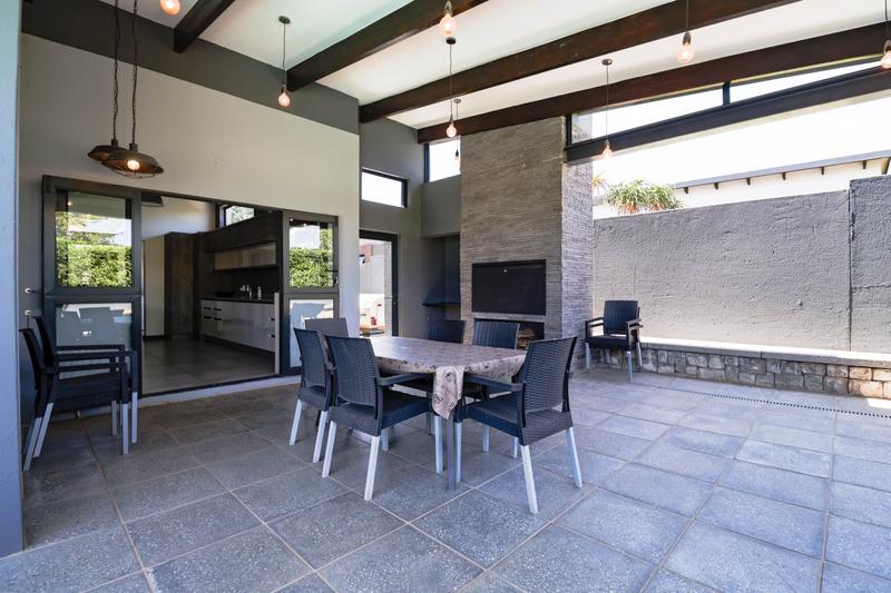 4 Bedroom Property for Sale in Copperleaf Estate Gauteng