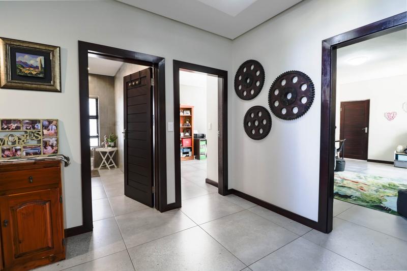 4 Bedroom Property for Sale in Copperleaf Estate Gauteng