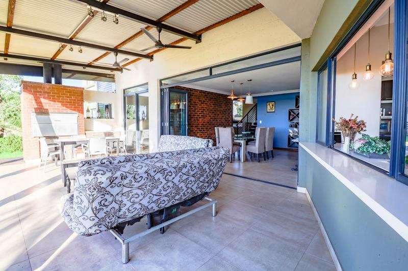 4 Bedroom Property for Sale in Copperleaf Estate Gauteng