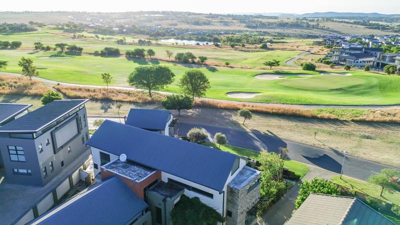 4 Bedroom Property for Sale in Copperleaf Estate Gauteng