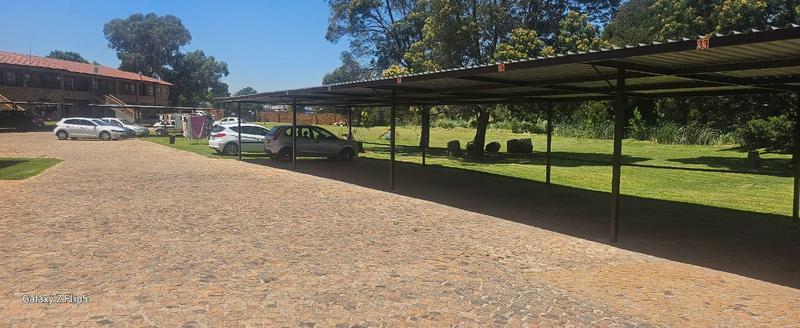 To Let 2 Bedroom Property for Rent in Greenhills Gauteng