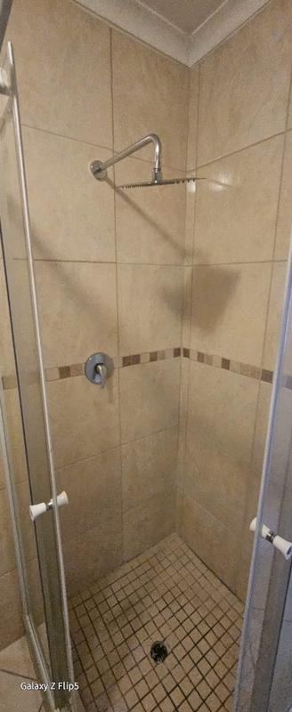 To Let 2 Bedroom Property for Rent in Greenhills Gauteng