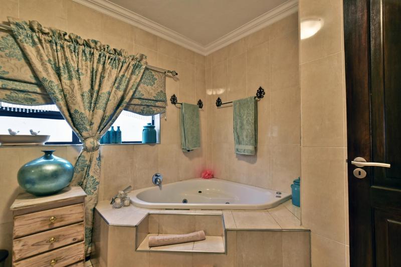 3 Bedroom Property for Sale in Meyersdal Gauteng