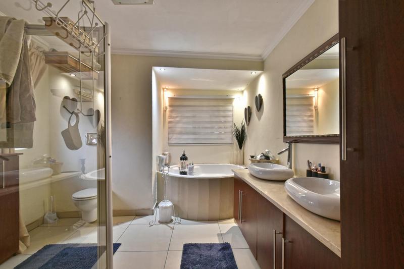 3 Bedroom Property for Sale in Meyersdal Gauteng