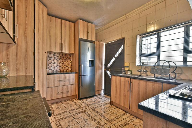 4 Bedroom Property for Sale in Lindbergh Park Gauteng