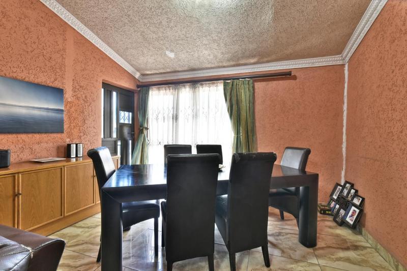 4 Bedroom Property for Sale in Lindbergh Park Gauteng