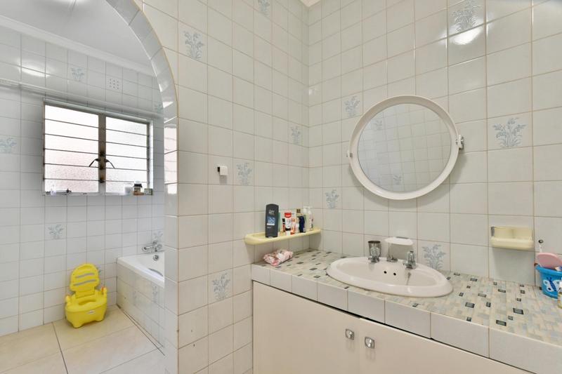 4 Bedroom Property for Sale in Randpark Ridge Gauteng