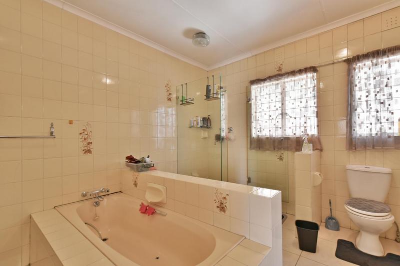 4 Bedroom Property for Sale in Randpark Ridge Gauteng