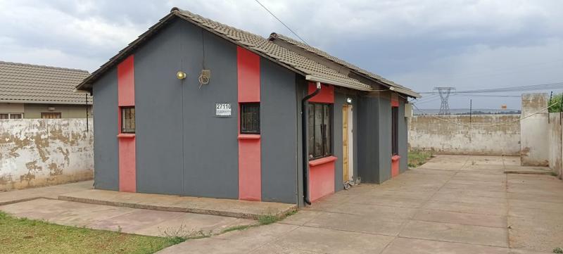 2 Bedroom Property for Sale in Protea Glen Gauteng