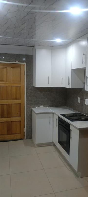 2 Bedroom Property for Sale in Protea Glen Gauteng