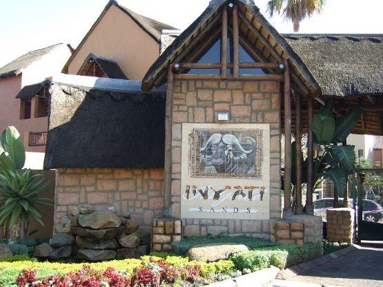 To Let 1 Bedroom Property for Rent in Douglasdale Gauteng